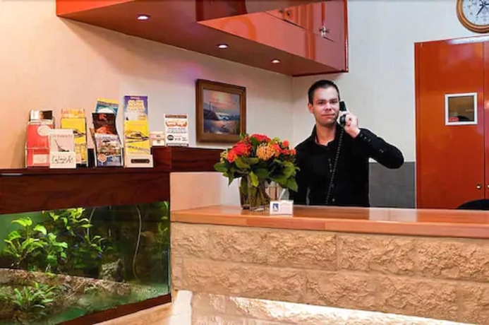 Imagen de los interiores del Hotel Hotel Paris Legendre. Foto 14