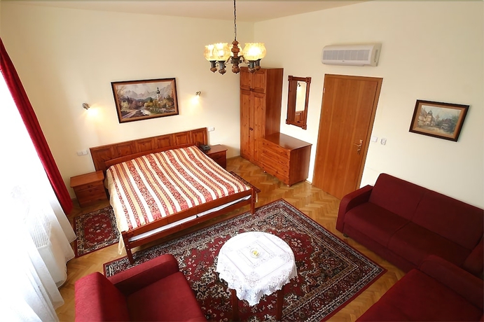 Imagen de la habitación del Hotel Hotel Pawlovnia. Foto 3