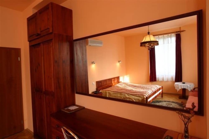 Imagen de la habitación del Hotel Hotel Pawlovnia. Foto 12