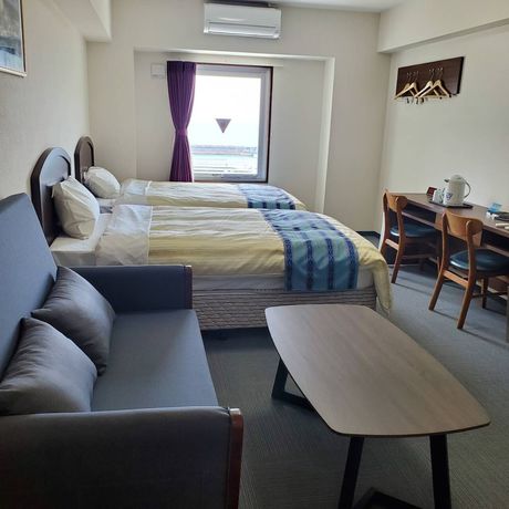 Imagen de la habitación del Hotel Hotel Peace Island Nago. Foto 4