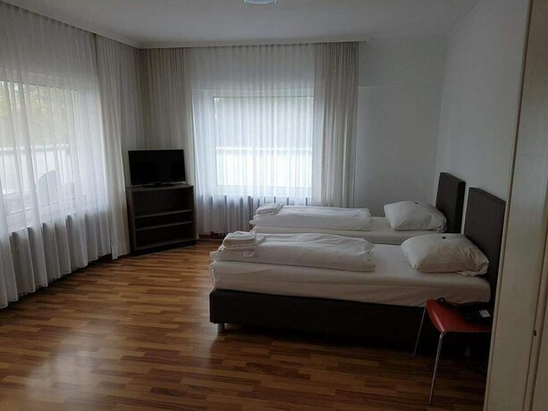 Imagen de la habitación del Hotel Hotel Pegasus. Foto 4