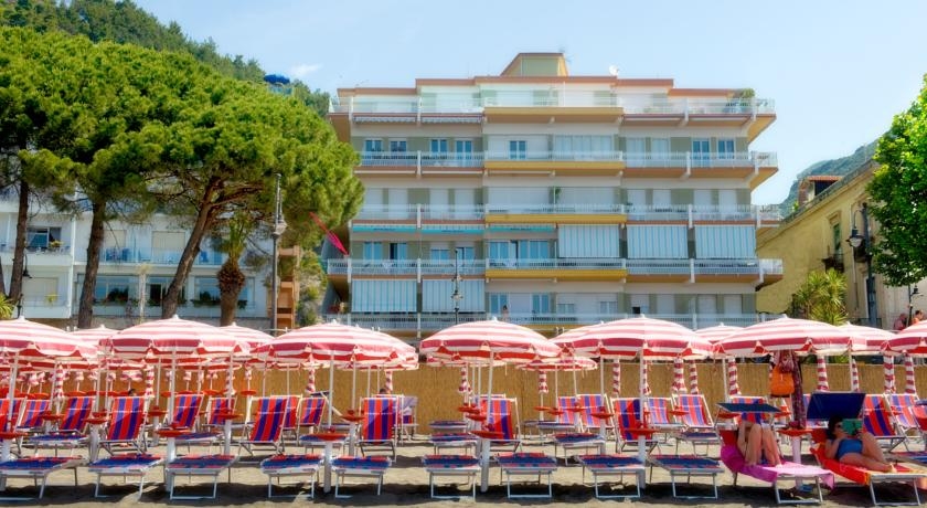 Imagen de los exteriores del Hotel Hotel Pensione Reale. Foto 4