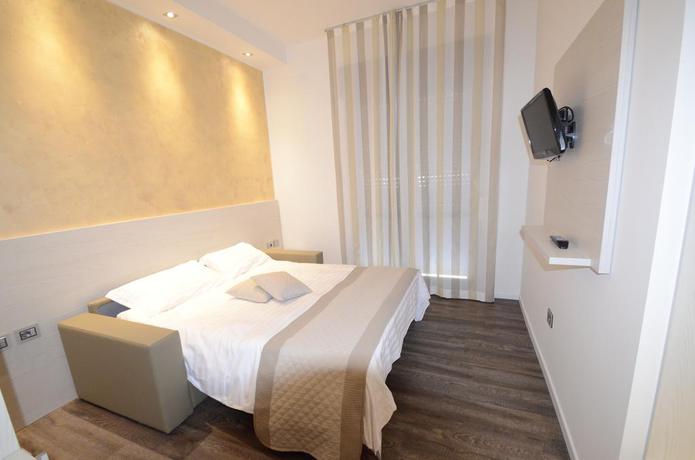 Imagen de la habitación del Hotel Hotel Piccadilly. Foto 6