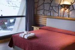 Imagen general del Hotel Hotel Piscis. Foto 2