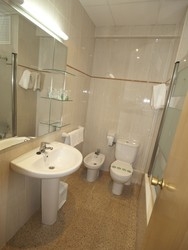 Imagen de la habitación del Hotel Hotel Playa. Foto 7