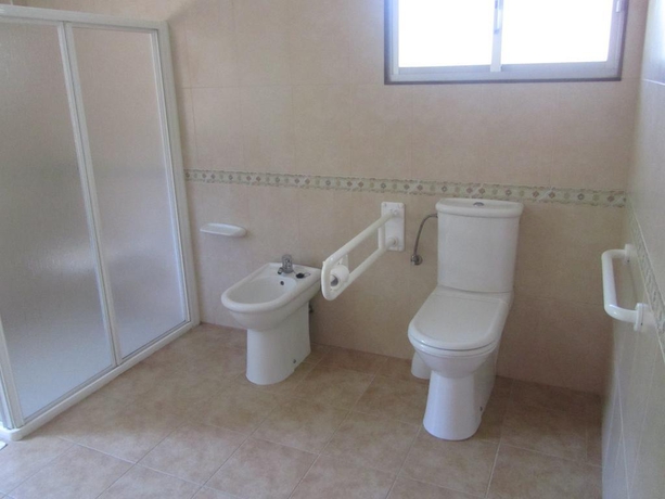 Imagen general del Hotel Hotel Playa Las Sinas. Foto 8