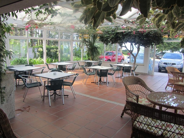 Imagen general del Hotel Hotel Playa Las Sinas. Foto 10