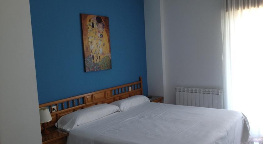 Imagen general del Hotel Hotel Playa Las Sinas. Foto 13