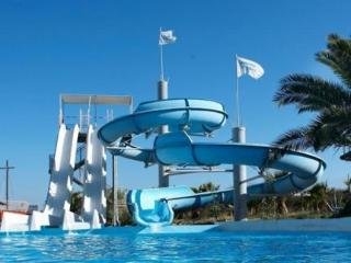 Imagen general del Hotel Hotel Porto Perissa. Foto 5