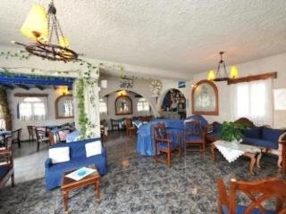 Imagen general del Hotel Hotel Porto Perissa. Foto 7