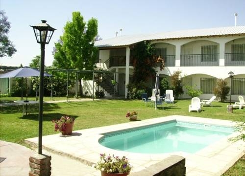 Imagen general del Hotel Hotel Portobelo Mendoza. Foto 7