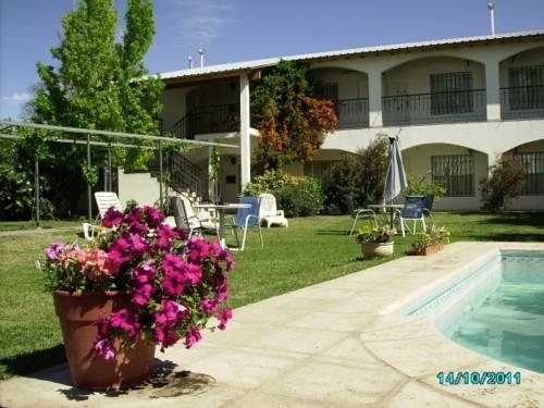 Imagen general del Hotel Hotel Portobelo Mendoza. Foto 8