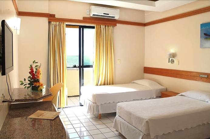 Imagen de la habitación del Hotel Hotel Praia Ponta D´Areia. Foto 8