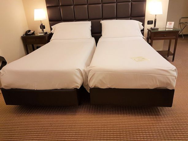 Imagen de la habitación del Hotel Hotel Principe de Piemonte. Foto 4