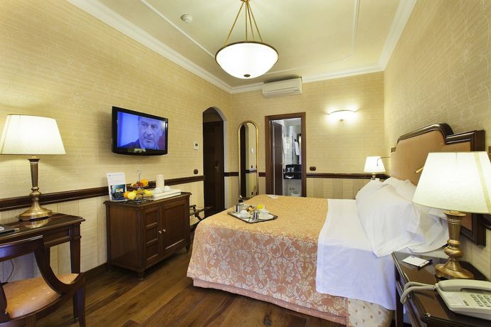 Imagen de la habitación del Hotel Hotel Principe de Piemonte. Foto 8