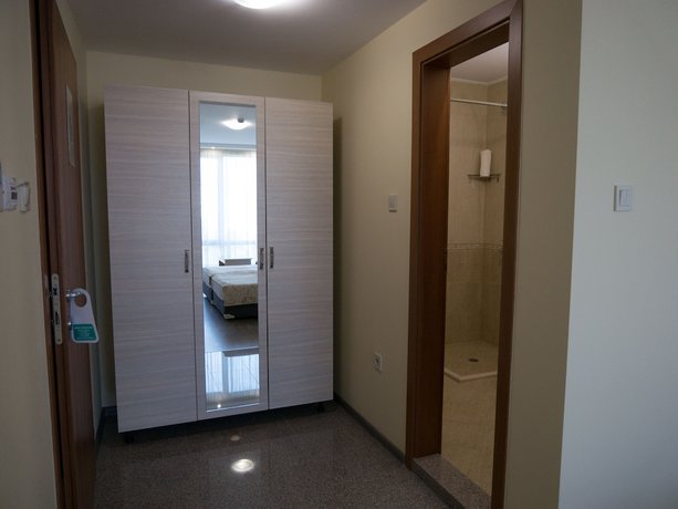 Imagen de la habitación del Hotel Hotel Puldin COOP. Foto 14