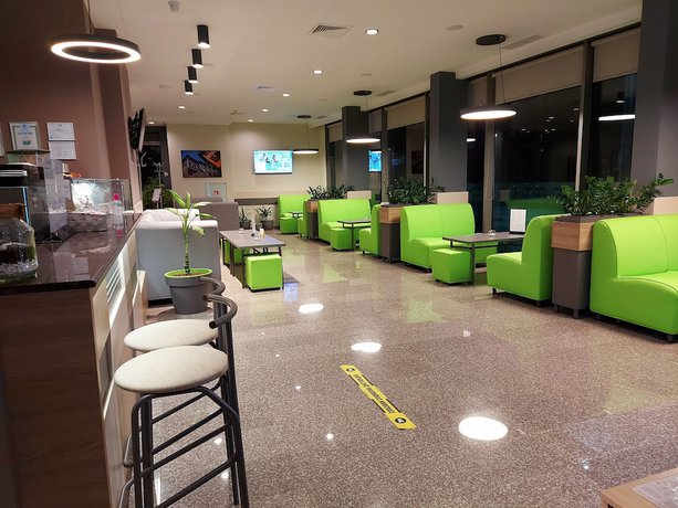 Imagen del bar/restaurante del Hotel Hotel Puldin COOP. Foto 7