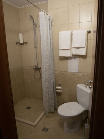Imagen de la habitación del Hotel Hotel Puldin COOP. Foto 17