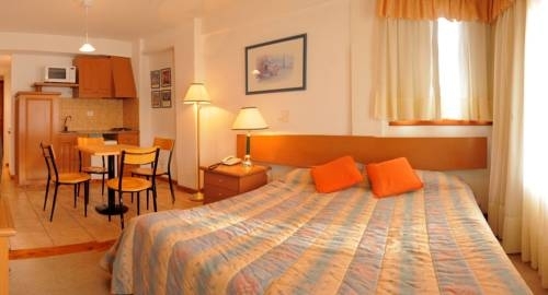 Imagen general del Hotel Hotel Punta Condor. Foto 11