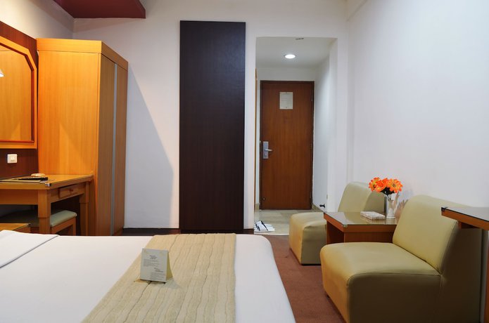 Imagen de la habitación del Hotel Hotel Puri Mega. Foto 5