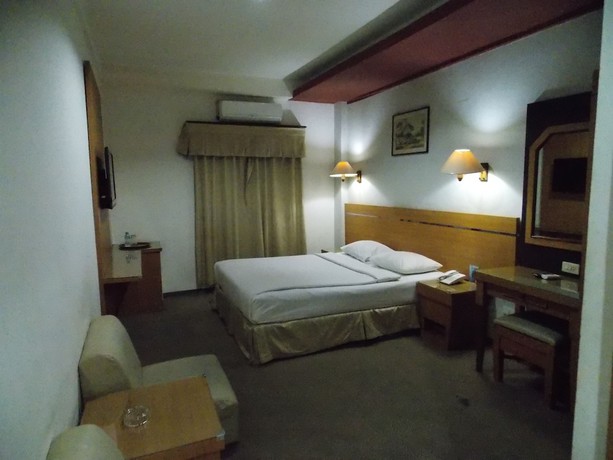 Imagen de la habitación del Hotel Hotel Puri Mega. Foto 9