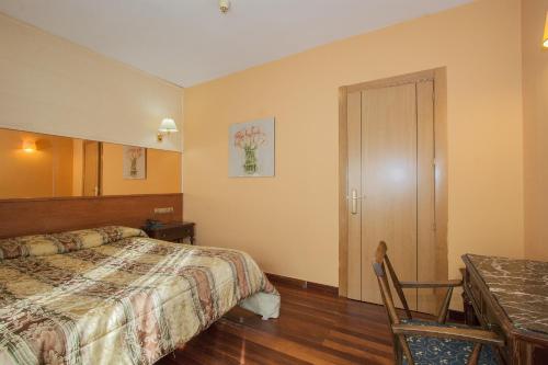 Imagen de la habitación del Hotel Hotel Regio. Foto 5