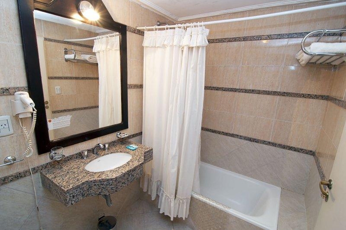 Imagen general del Hotel Hotel República. Foto 1
