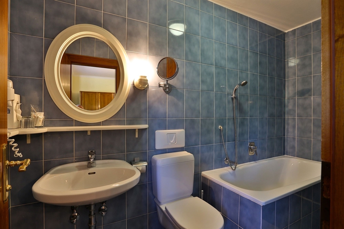 Imagen de la habitación del Hotel Hotel Restaurant Dermuth. Foto 9