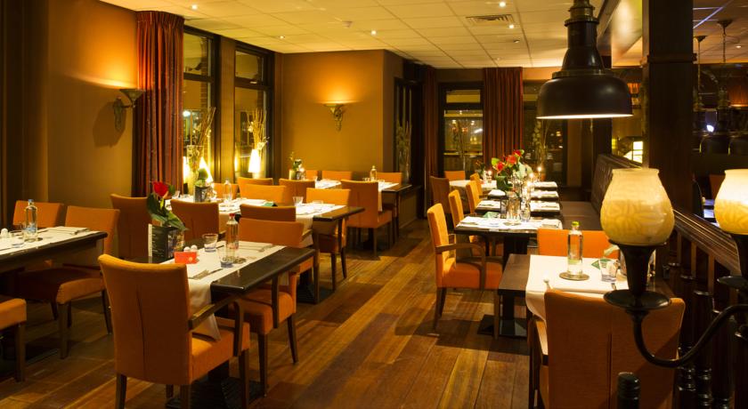 Imagen del bar/restaurante del Hotel Hotel Restaurant Talens Coevorden. Foto 3