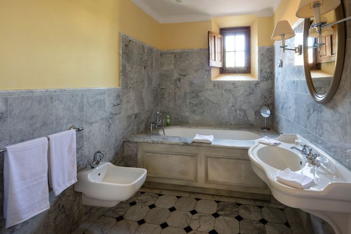 Imagen de la habitación del Hotel Hotel Restaurant and Spa La Magdeleine - Mathias Dandine. Foto 11