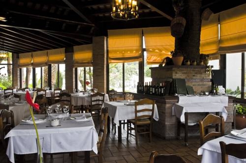 Imagen general del Hotel Hotel Restaurante El Duque. Foto 2