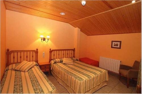 Imagen de la habitación del Hotel Hotel Restaurante Revestido. Foto 3