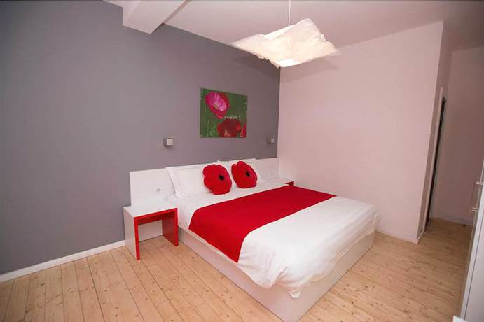 Imagen de la habitación del Hotel Hotel Rimini Tirana. Foto 18