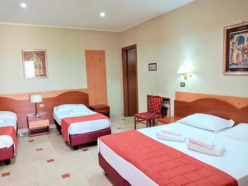 Imagen de la habitación del Hotel Hotel Riviera Fiumicino. Foto 17