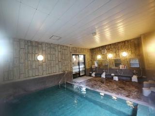 Imagen de la piscina del Hotel Hotel Route Inn Igaueno. Foto 5