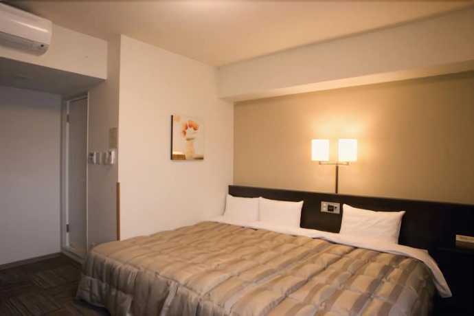Imagen de la habitación del Hotel Hotel Route-Inn Hofu Ekimae. Foto 5