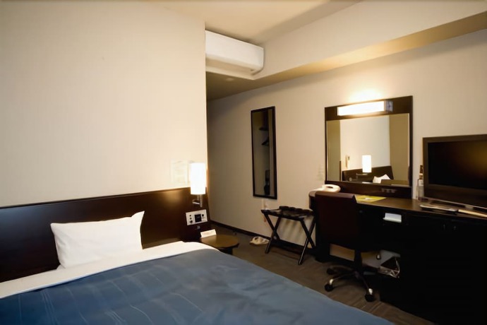 Imagen de la habitación del Hotel Hotel Route-Inn Hofu Ekimae. Foto 11