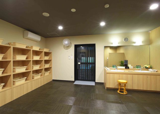 Imagen de los interiores del Hotel Hotel Route-Inn Osaka Izumi. Foto 12