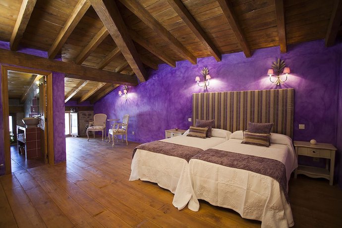 Imagen de la habitación del Hotel Hotel Rural La Torre de Bisjueces. Foto 14