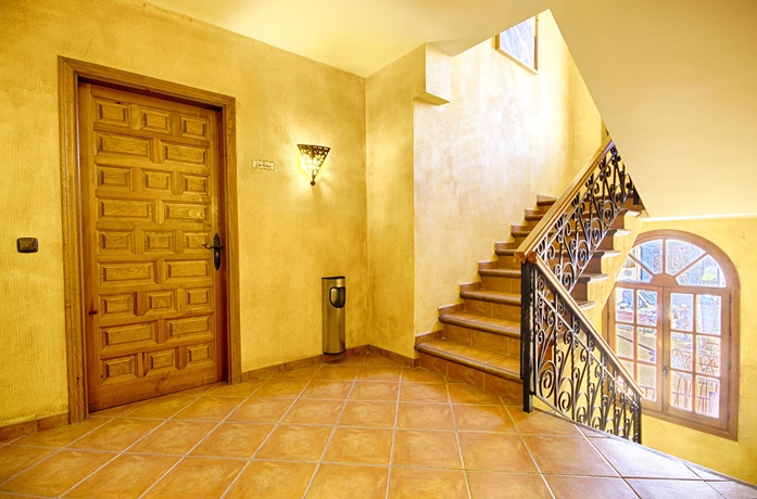 Imagen de los interiores del Hotel Hotel Rural Sierra Tejeda. Foto 13