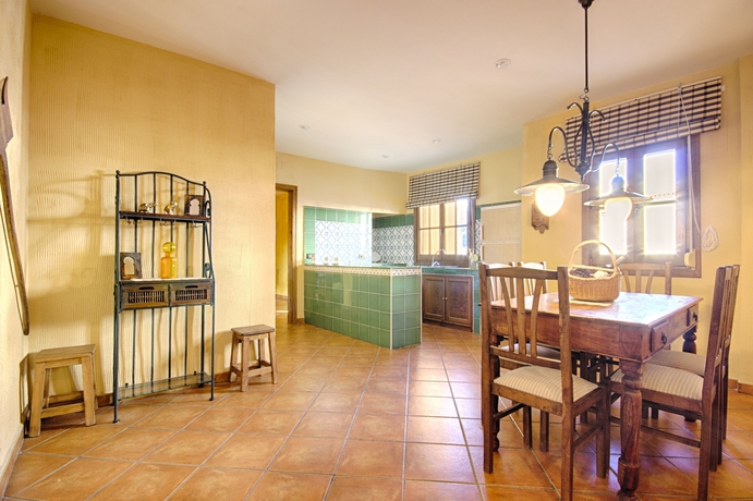 Imagen de la habitación del Hotel Hotel Rural Sierra Tejeda. Foto 2