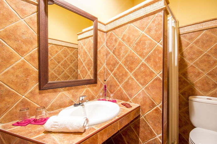 Imagen de la habitación del Hotel Hotel Rural Sierra Tejeda. Foto 6