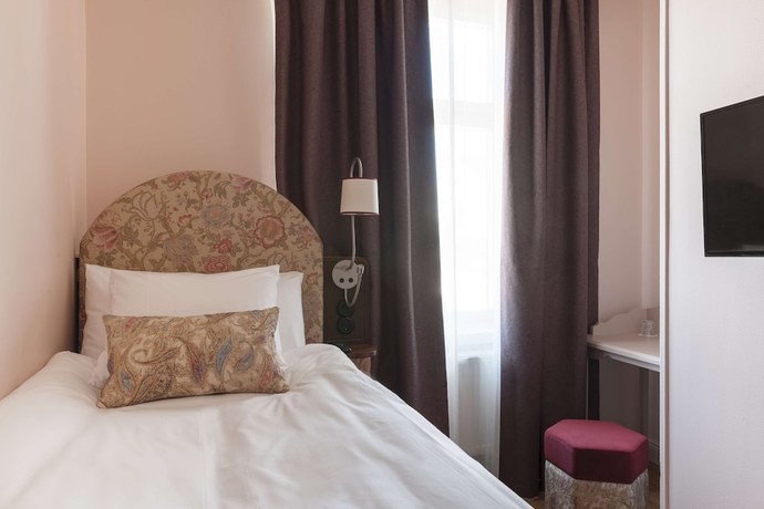 Imagen de la habitación del Hotel Hotel Ruth. Foto 15