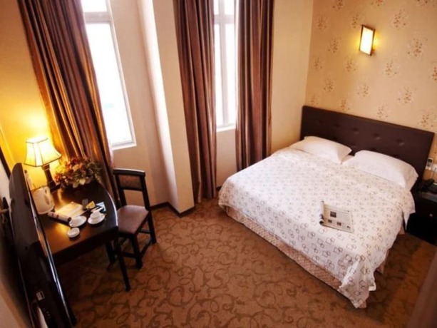 Imagen de la habitación del Hotel Hotel S Bee. Foto 10