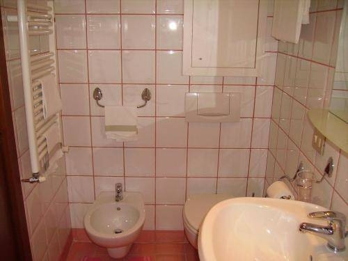 Imagen general del Hotel Hotel Saini. Foto 10