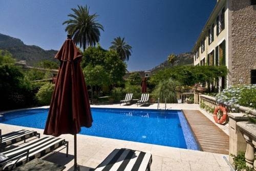 Imagen de la piscina del Hotel Hotel Salvia. Foto 14