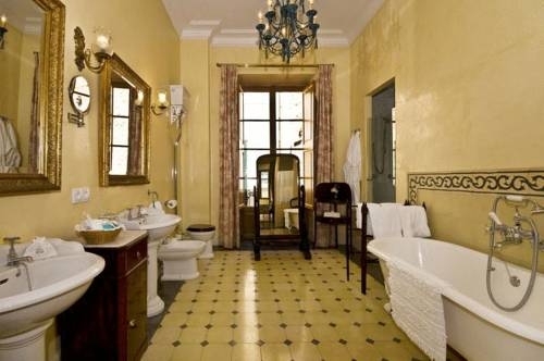 Imagen de la habitación del Hotel Hotel Salvia. Foto 10