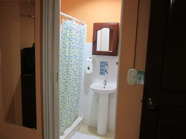 Imagen de la habitación del Hotel Hotel San Luis. Foto 8