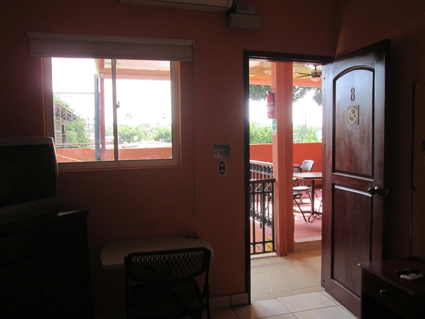 Imagen de la habitación del Hotel Hotel San Luis. Foto 9