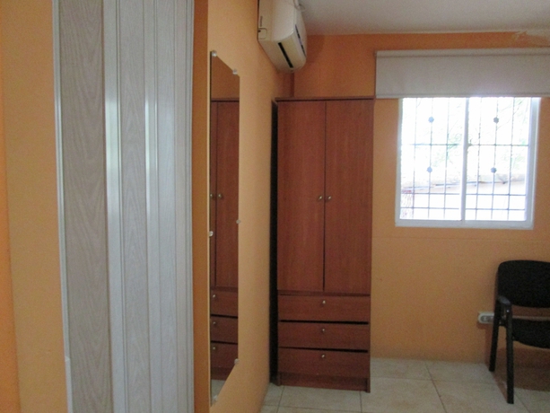 Imagen de los interiores del Hotel Hotel San Luis. Foto 13